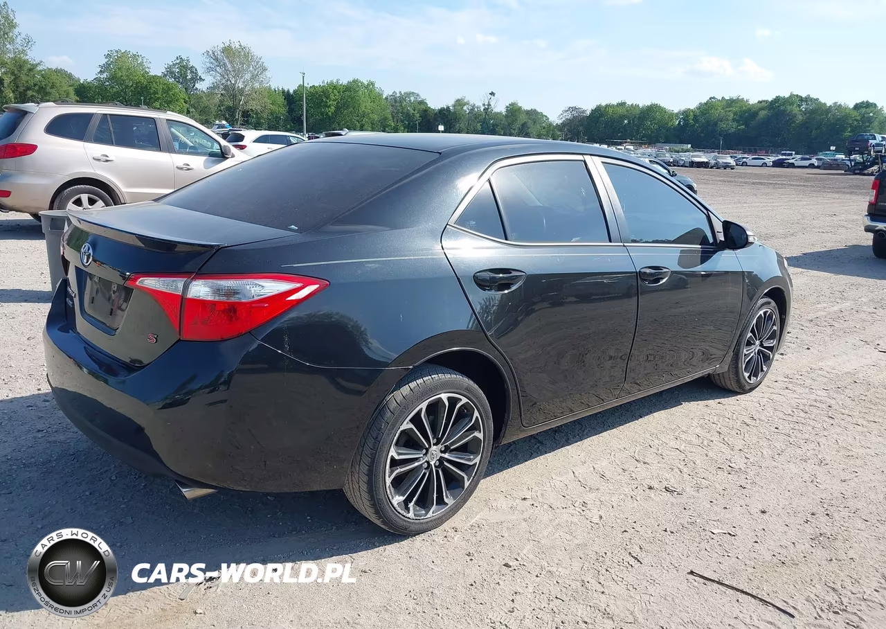 2014 Toyota Corolla S Plus VIN:5YFBURHE6EP131352 - 4