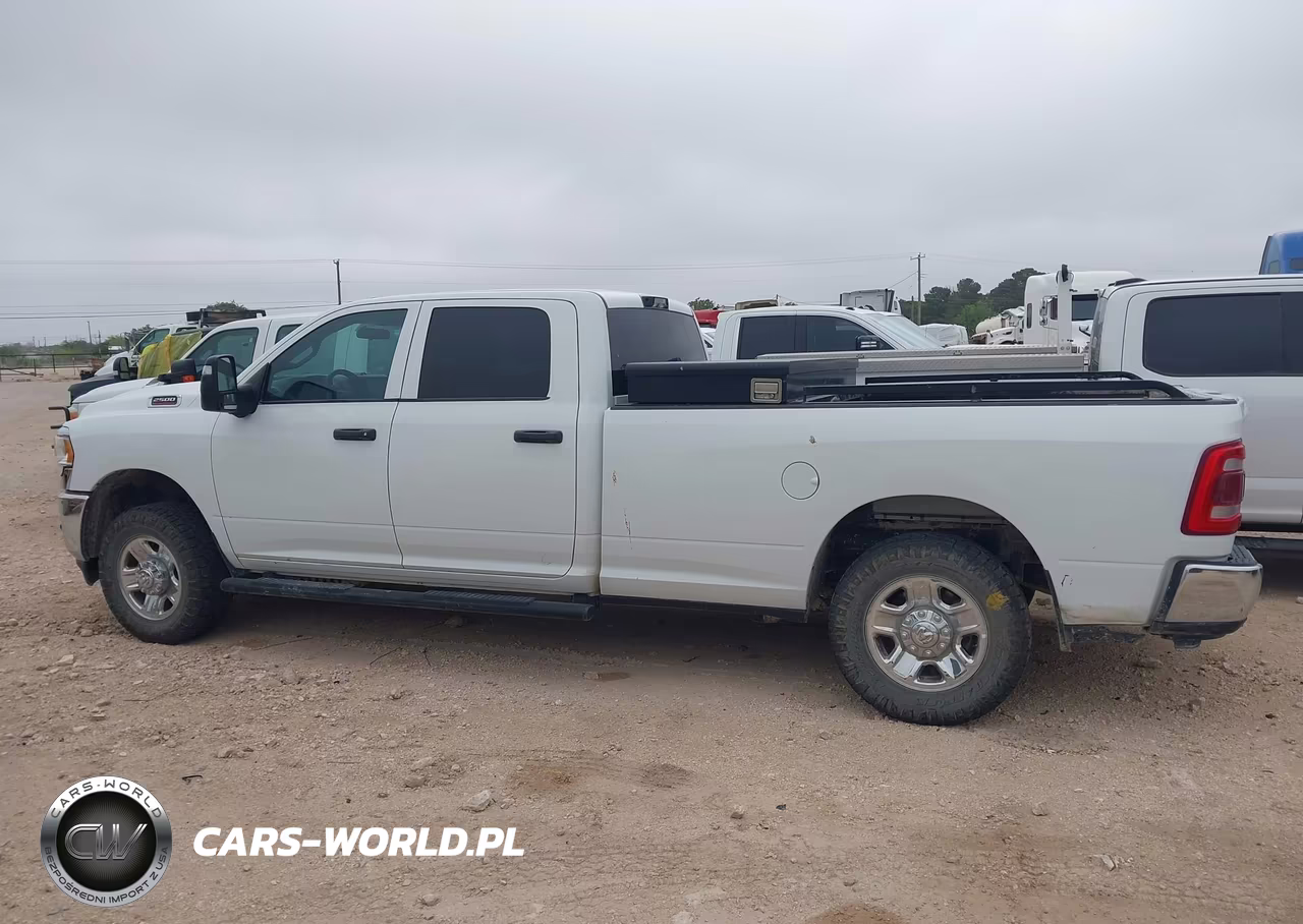 2023 Ram 2500 Tradesman 4X4 8' Box VIN:3C6UR5HJ6PG610340 - 15