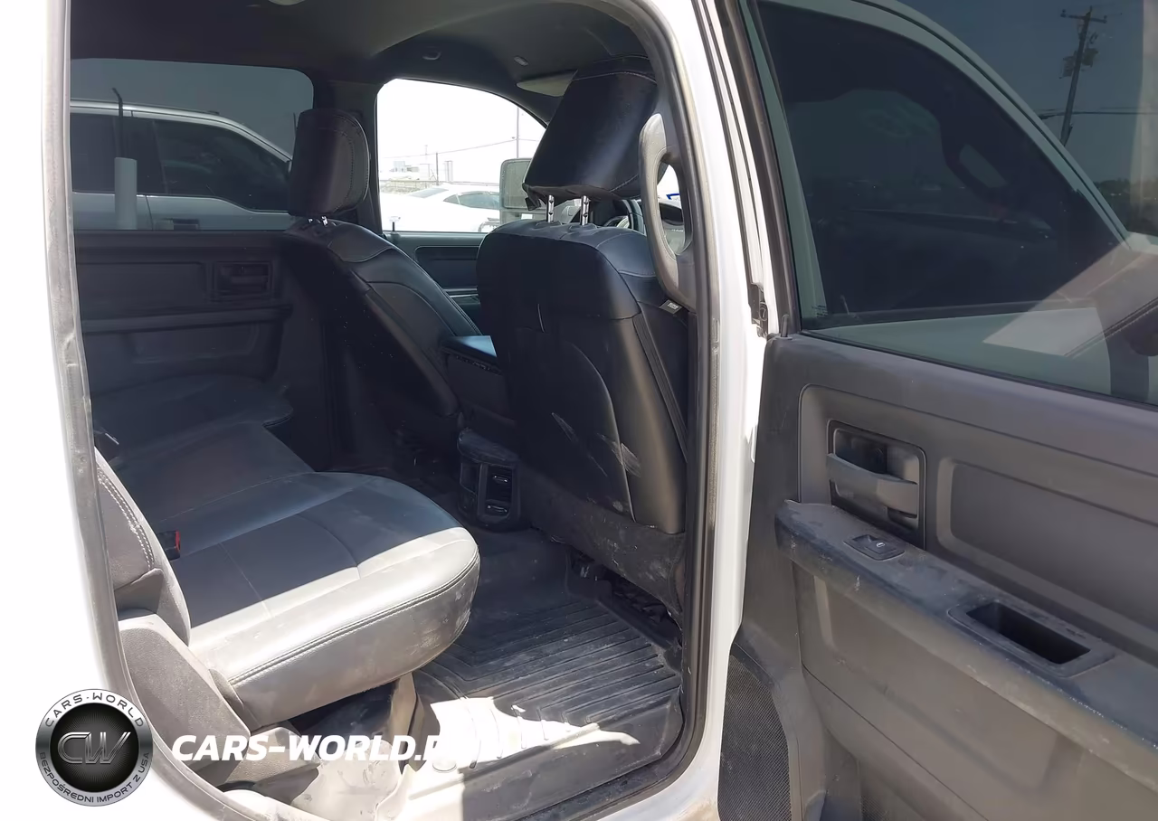 2023 Ram 2500 Tradesman 4X4 8' Box VIN:3C6UR5HJ6PG610340 - 8