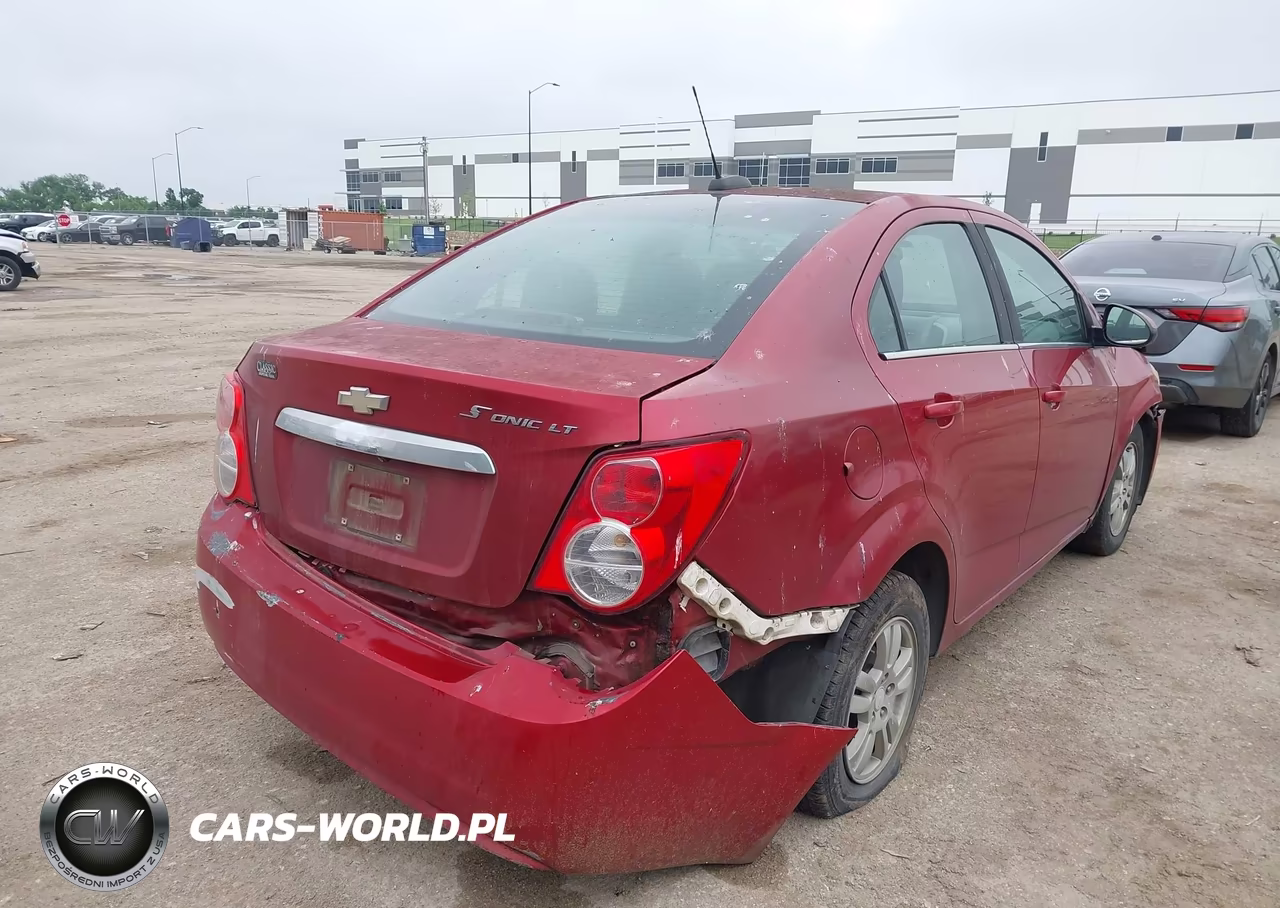 2015 Chevrolet Sonic Lt Auto VIN:1G1JC5SH7F4147907 - 4