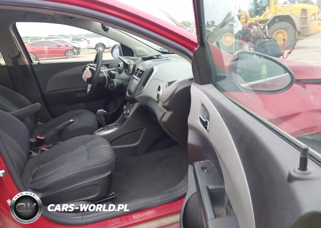 2015 Chevrolet Sonic Lt Auto VIN:1G1JC5SH7F4147907 - 5
