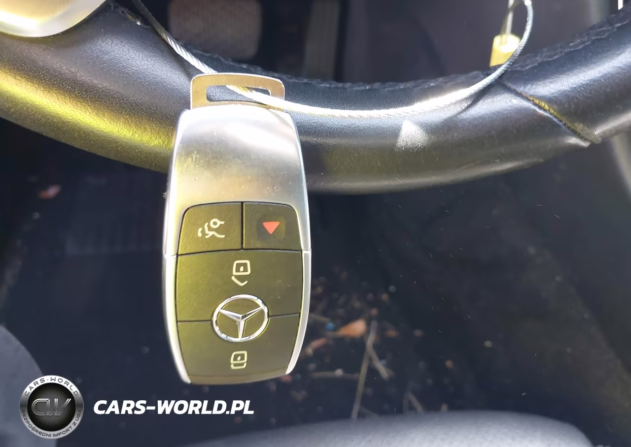 2020 Mercedes-Benz C 300 VIN:W1KWF8DB2LR602374 - 11
