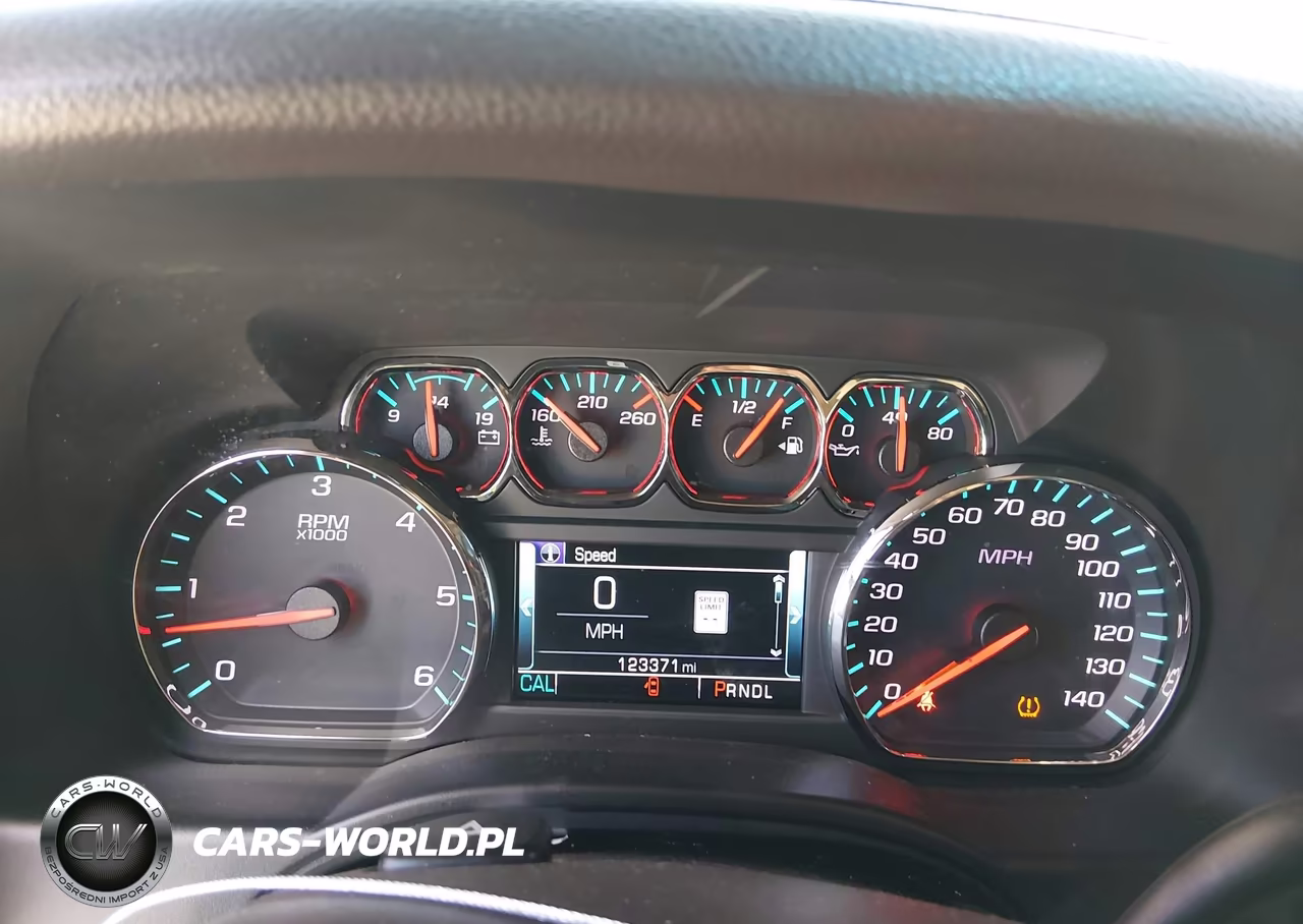 2020 Chevrolet Tahoe 2Wd Lt VIN:1GNSCBKC2LR109148 - 7