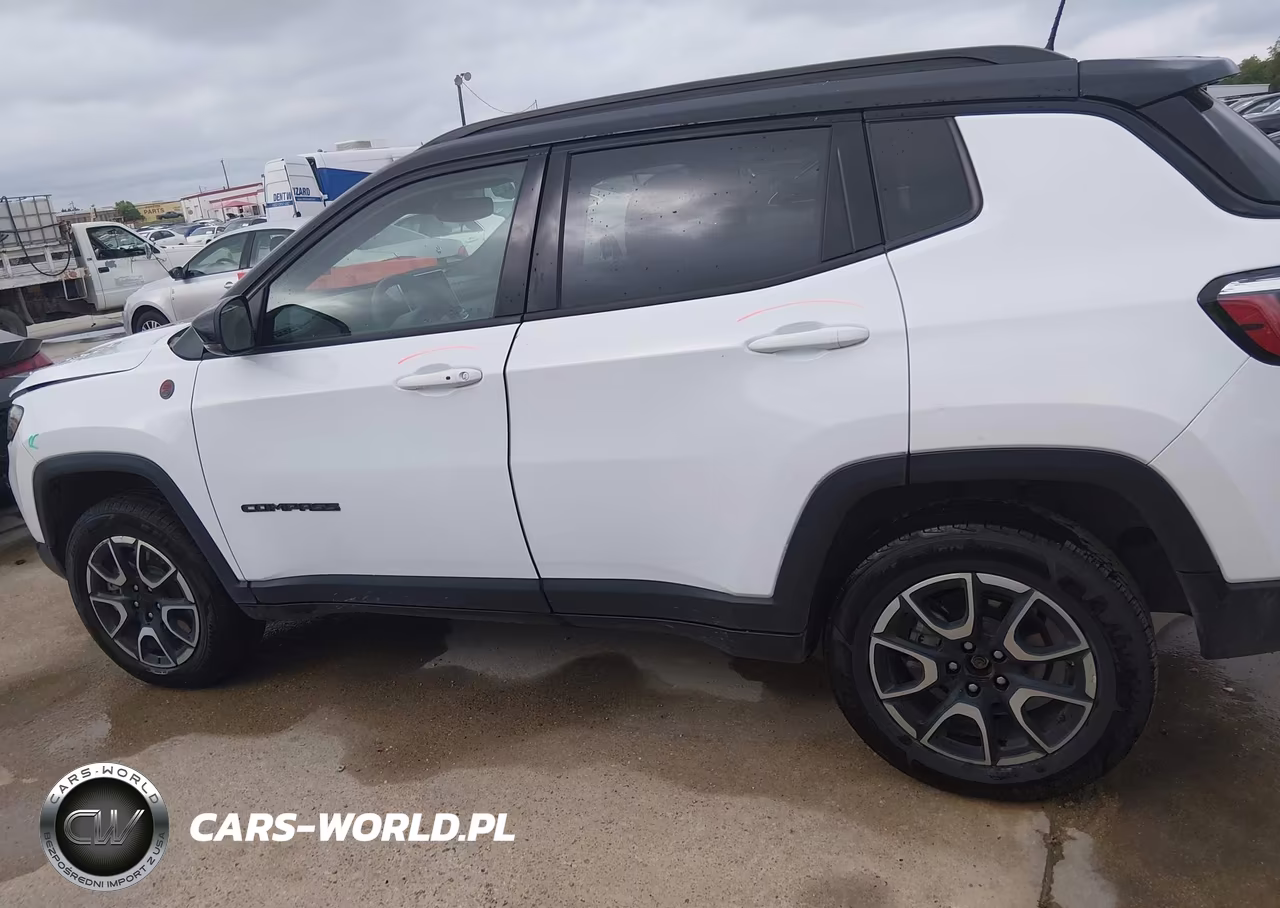 2024 Jeep Compass Trailhawk 4X4 VIN:3C4NJDDN5RT117203 - 14