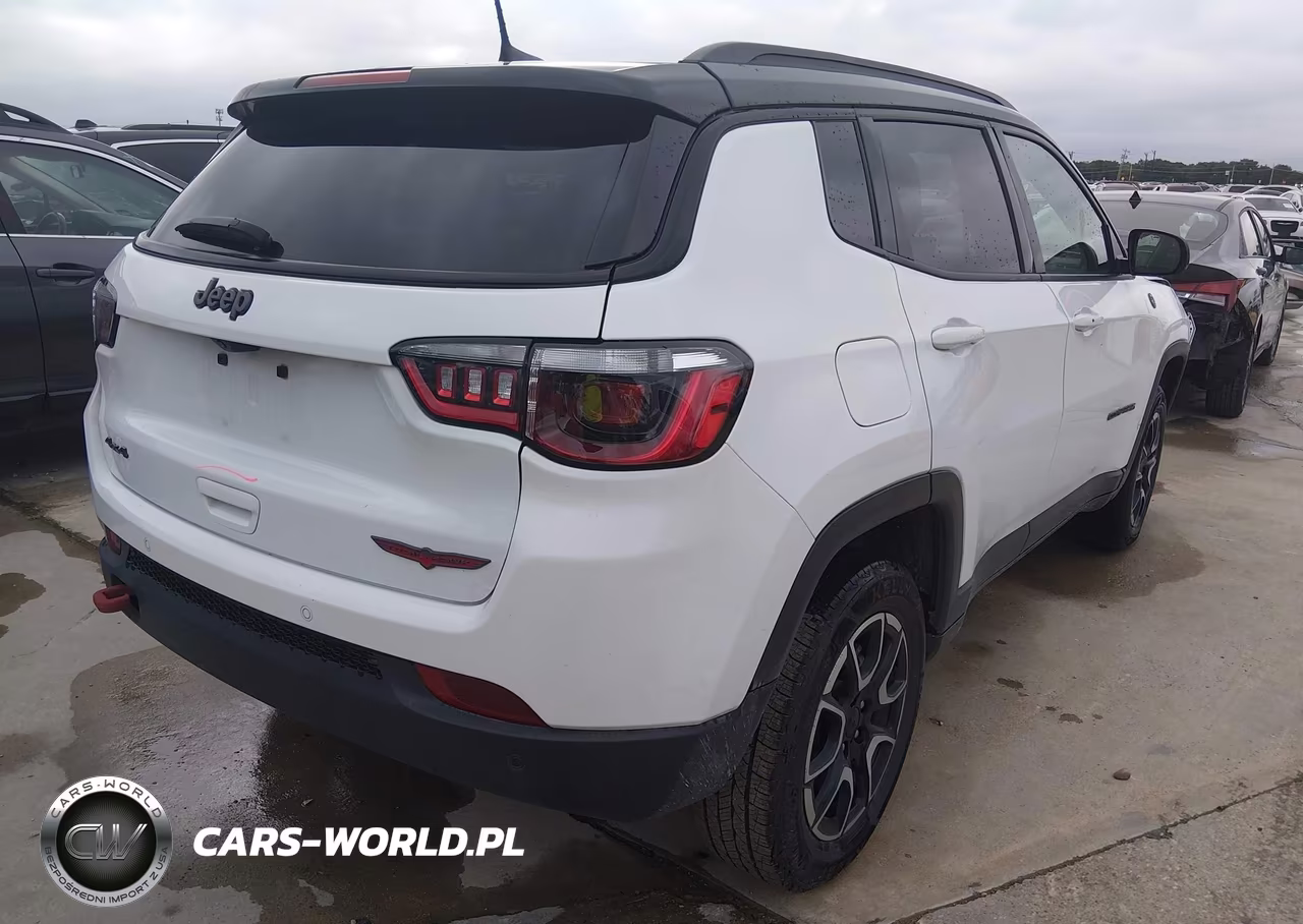 2024 Jeep Compass Trailhawk 4X4 VIN:3C4NJDDN5RT117203 - 4