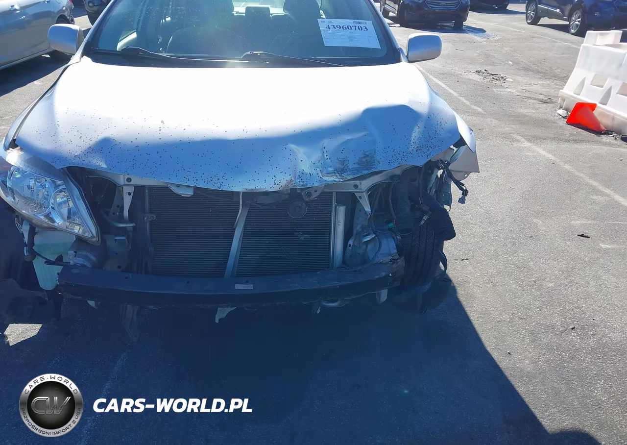 2010 Toyota Corolla Xle VIN:1NXBU4EE4AZ224757 - 13