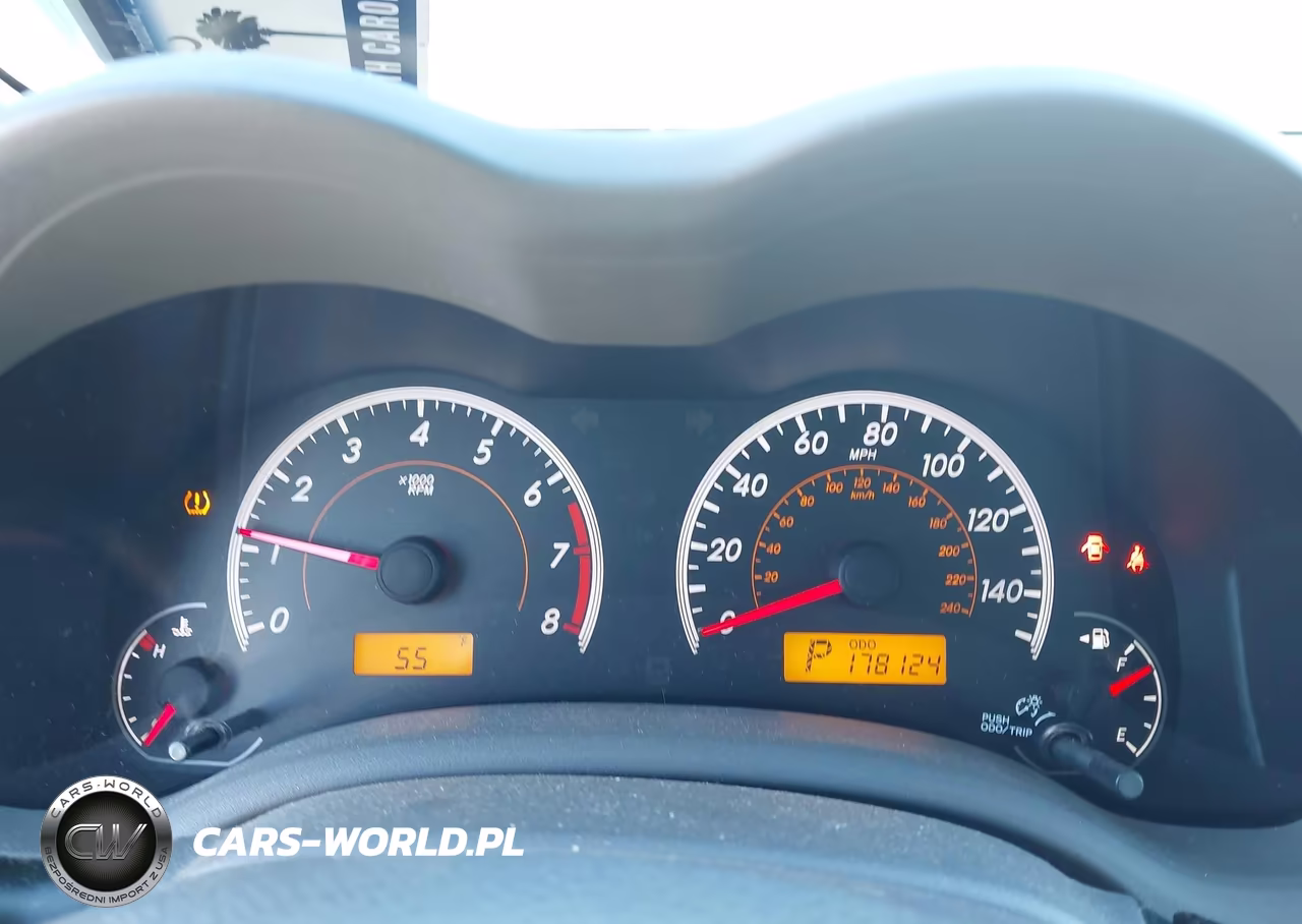 2010 Toyota Corolla Xle VIN:1NXBU4EE4AZ224757 - 7