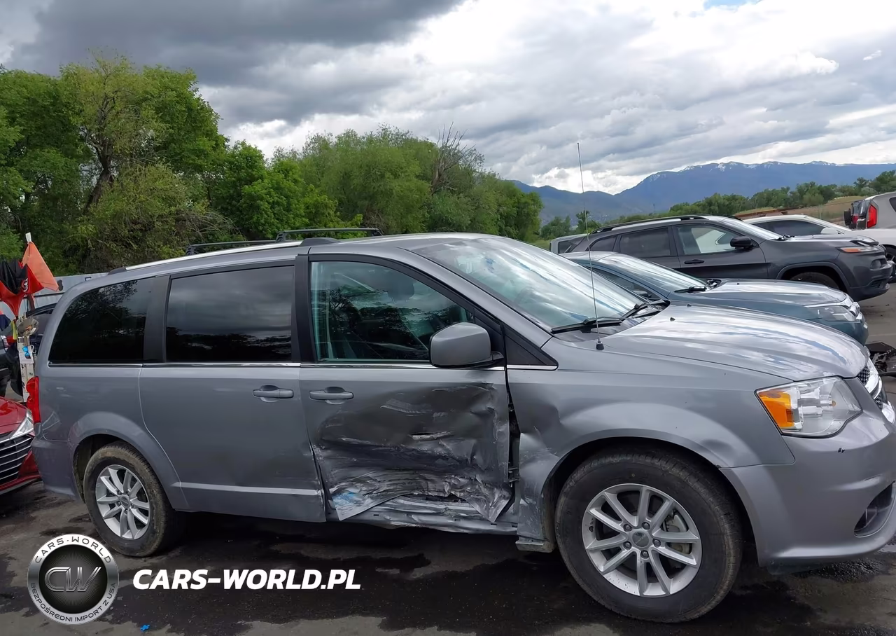 2018 Dodge Grand Caravan Sxt VIN:2C4RDGCGXJR298996 - 13