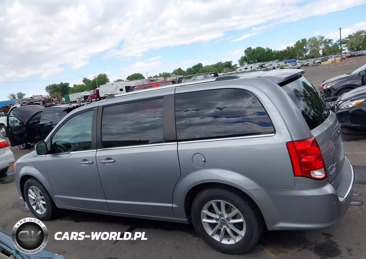2018 Dodge Grand Caravan Sxt VIN:2C4RDGCGXJR298996 - 14