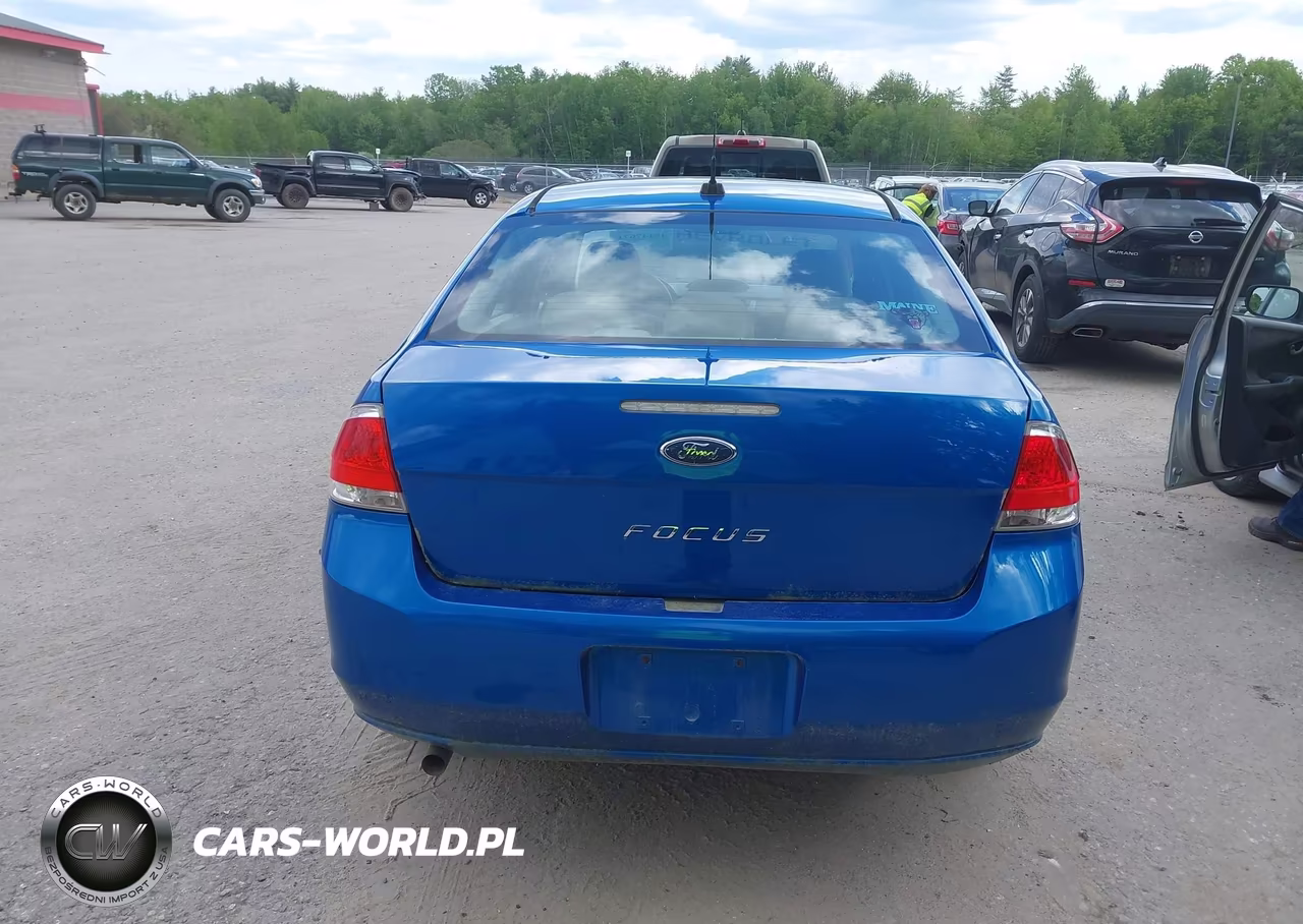 2011 Ford Focus VIN:1FAHP3EN5BW123450 - 16