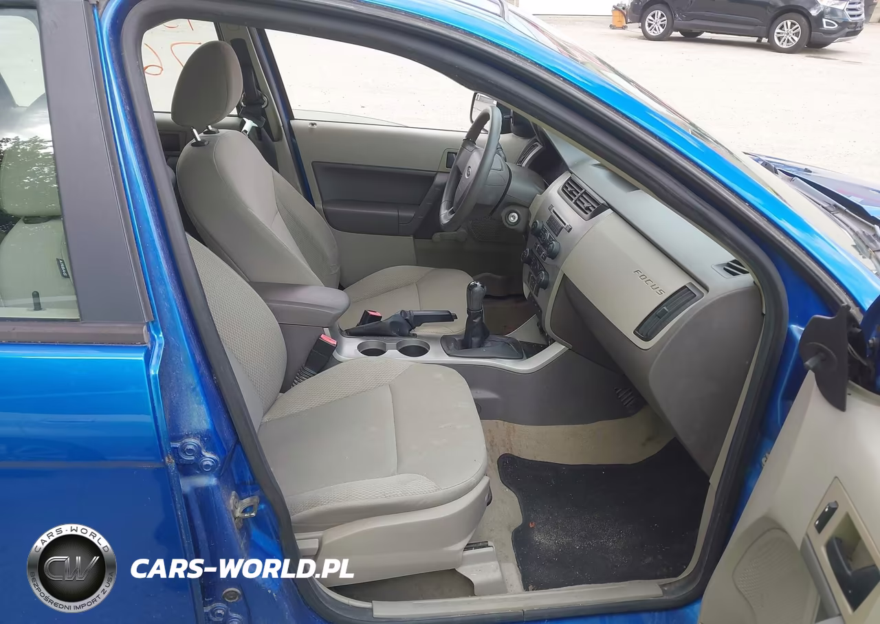 2011 Ford Focus VIN:1FAHP3EN5BW123450 - 5