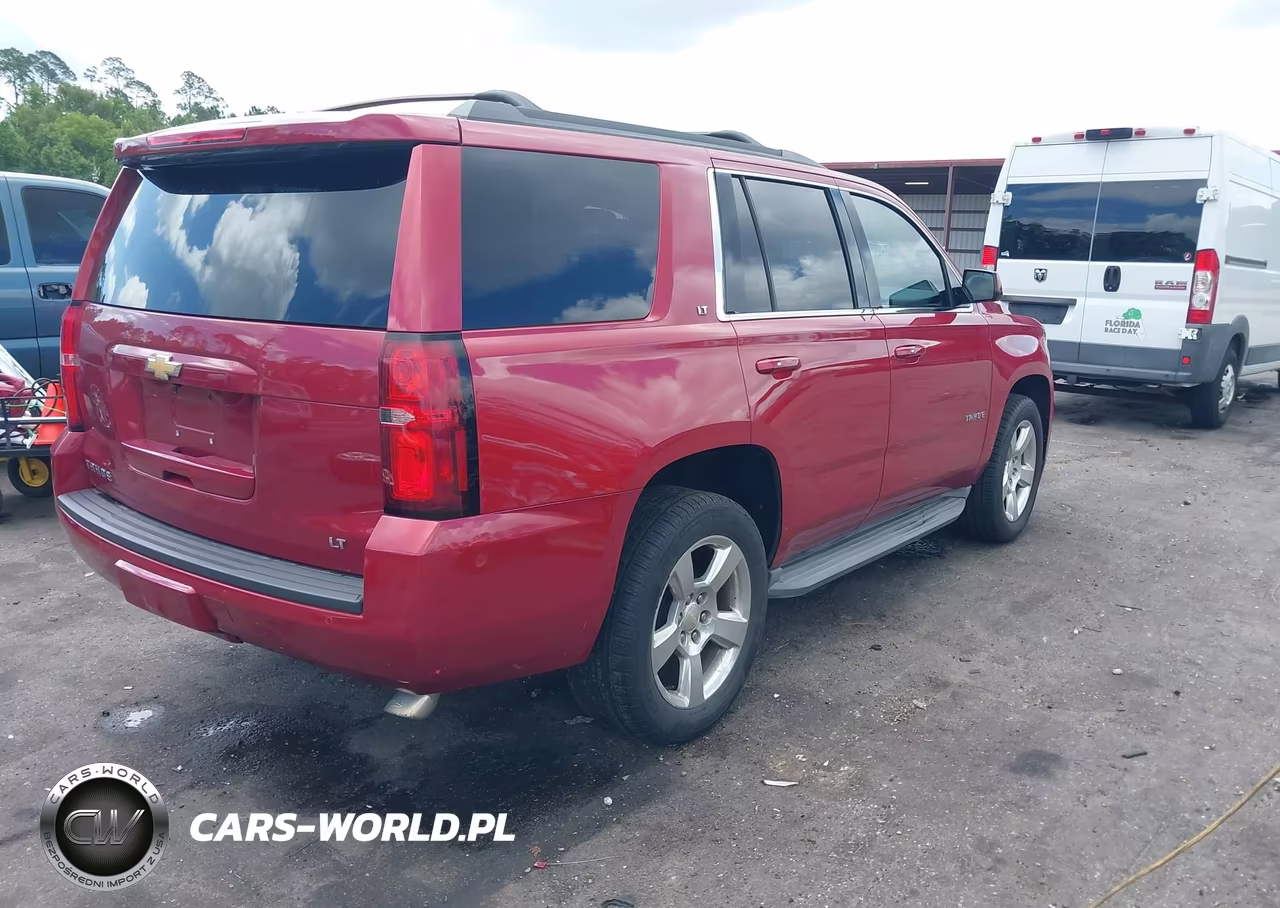 2015 Chevrolet Tahoe Lt VIN:1GNSKBKC7FR149572 - 4