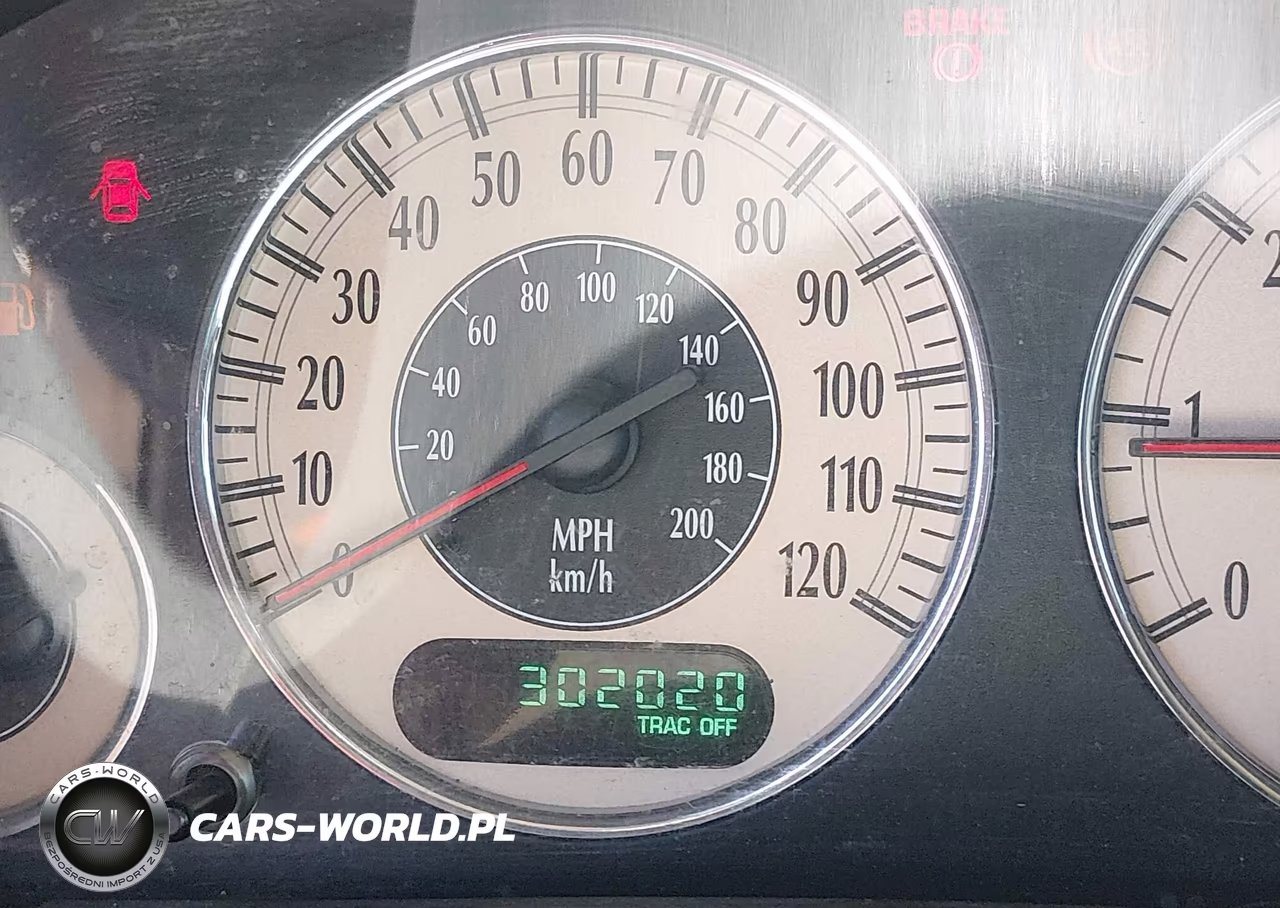 2001 Chrysler Town & Country Limited VIN:2C8GP64L11R175459 - 16