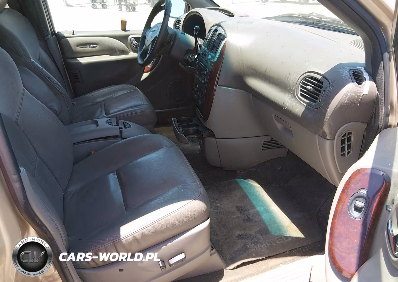 2001 Chrysler Town & Country Limited VIN:2C8GP64L11R175459 - 5