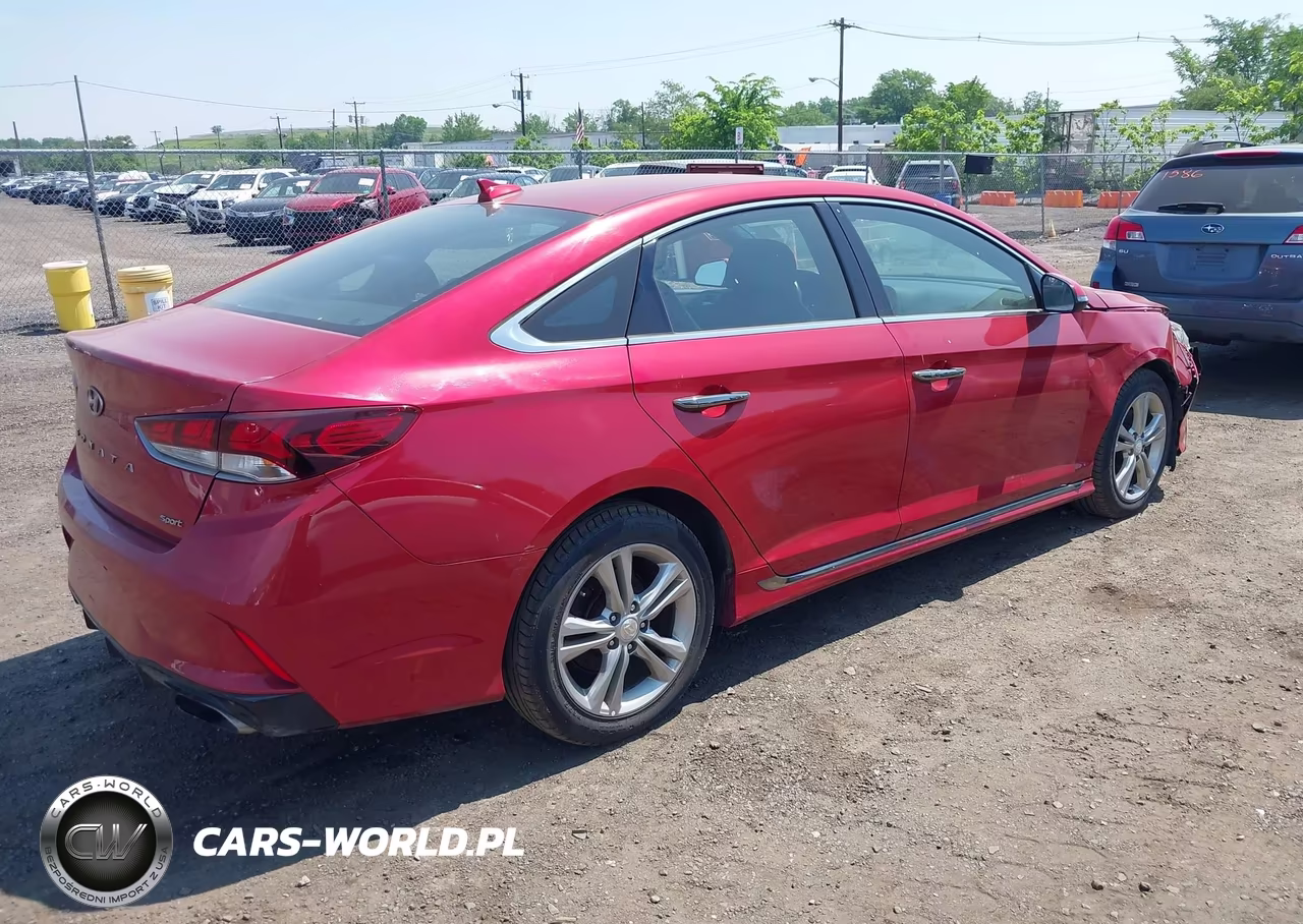 2018 Hyundai Sonata Sport-Limited-Sel VIN:5NPE34AF6JH644260 - 4