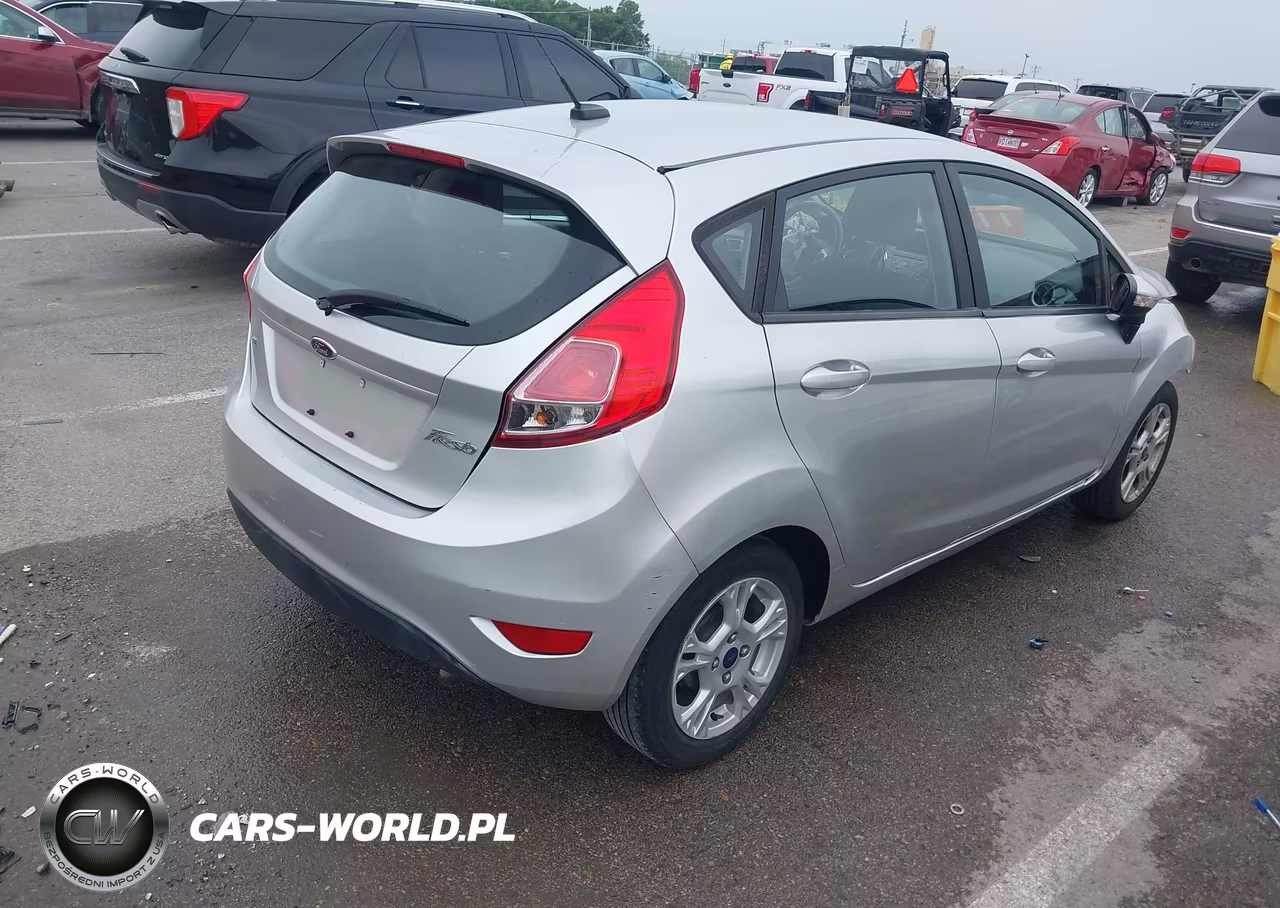 2016 Ford Fiesta Se VIN:3FADP4EJ2GM136567 - 4
