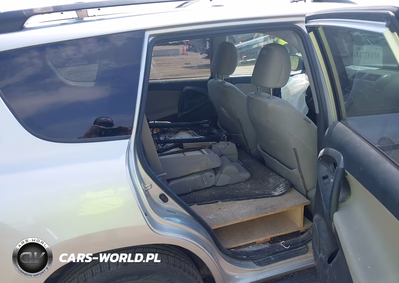 2011 Toyota Rav4 VIN:2T3BF4DV5BW130441 - 8