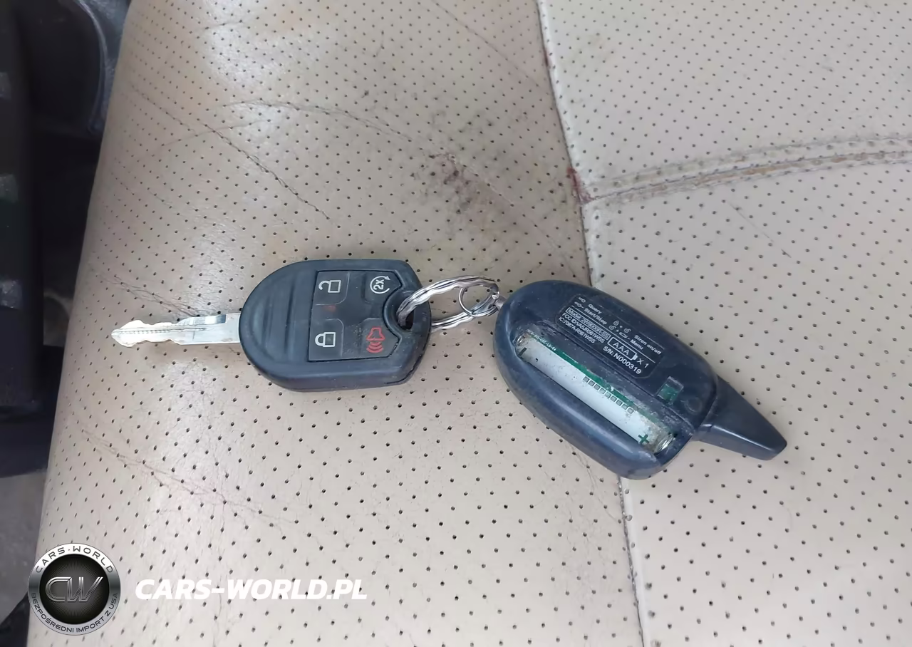 2013 Ford F250 Super Duty VIN:1FT7W2B63DEB16554 - 11