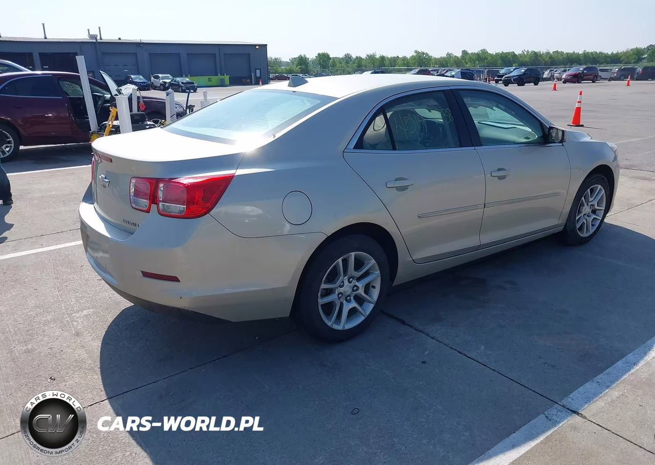 2013 Chevrolet Malibu 1Lt VIN:1G11C5SA3DF269667 - 4