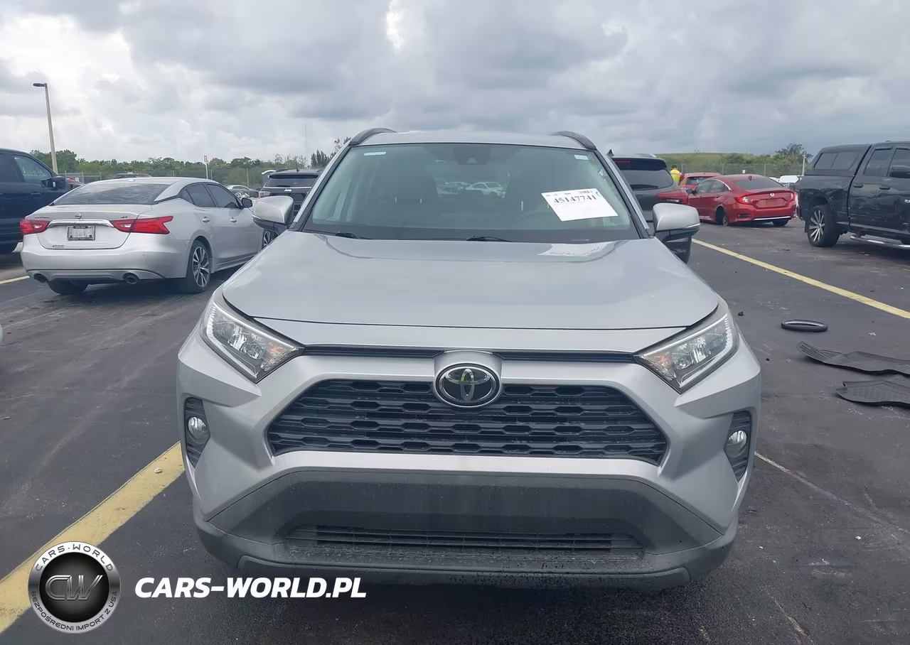 2020 Toyota Rav4 Xle-Xle Premium VIN:2T3W1RFV7LW060307 - 12