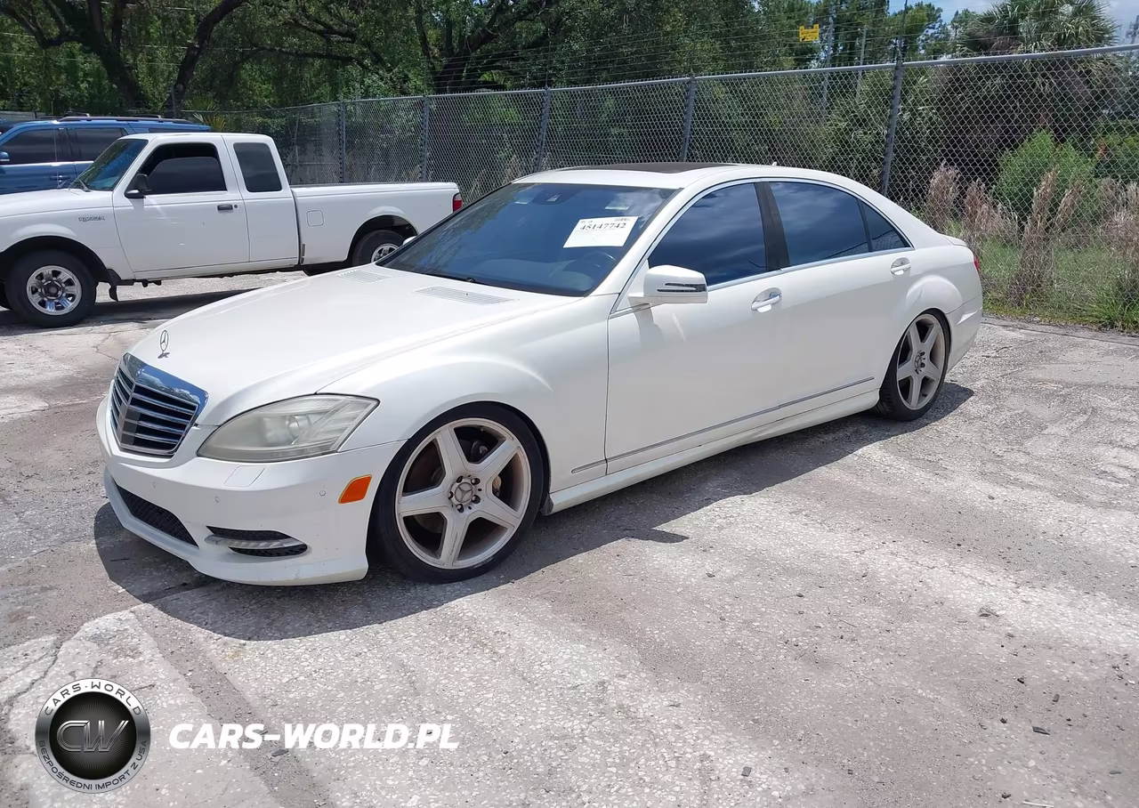 2013 Mercedes-Benz S 550 VIN:WDDNG7DB4DA500206 - 2