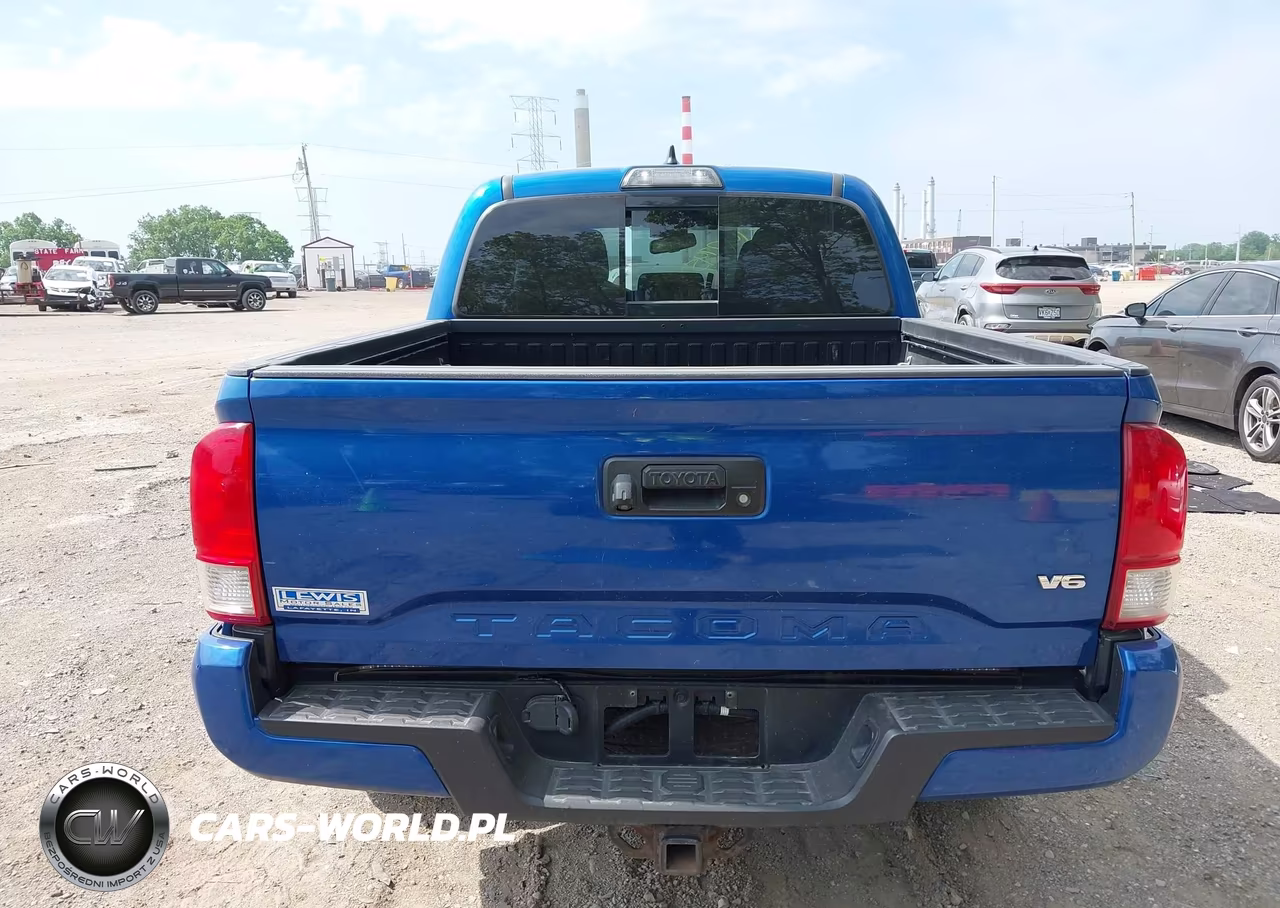 2017 Toyota Tacoma Trd Sport VIN:3TMCZ5AN4HM067493 - 16