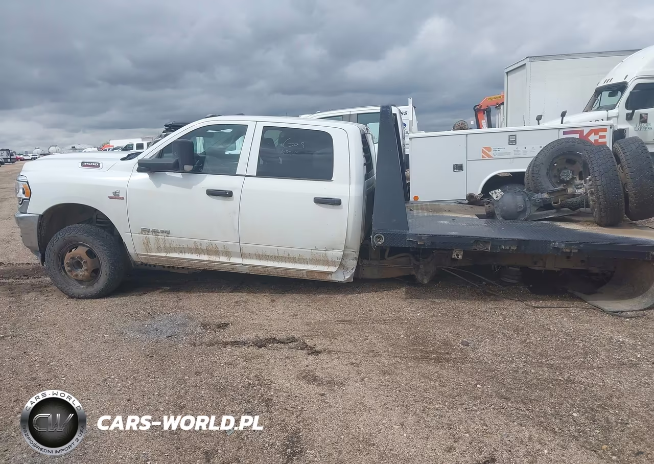 2022 Ram 3500 Truck Cab And Chassis VIN:3C63RRGL1NG396859 - 14