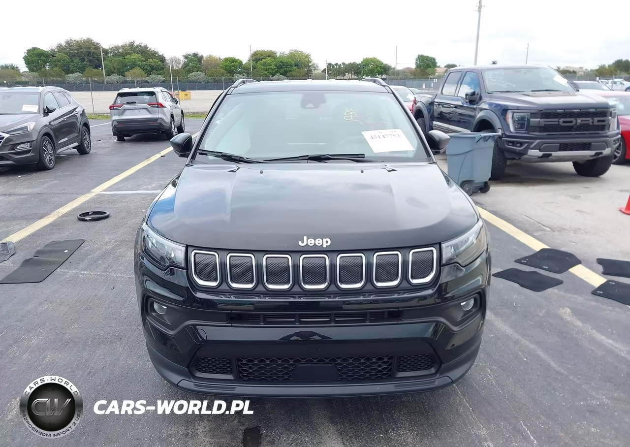 2022 Jeep Compass Latitude Fwd VIN:3C4NJCBB1NT236900 - 12