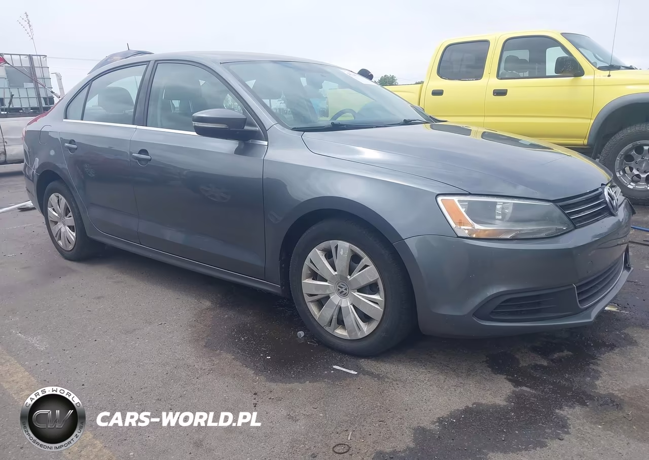 2013 Volkswagen Jetta 2.5L Se – zdjęcie 1 z 16