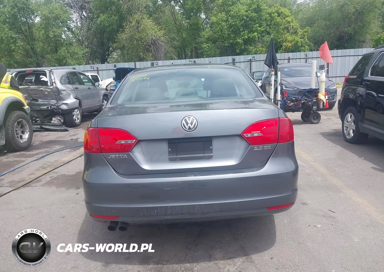 2013 Volkswagen Jetta 2.5L Se VIN:3VWDX7AJ4DM305675 - 16