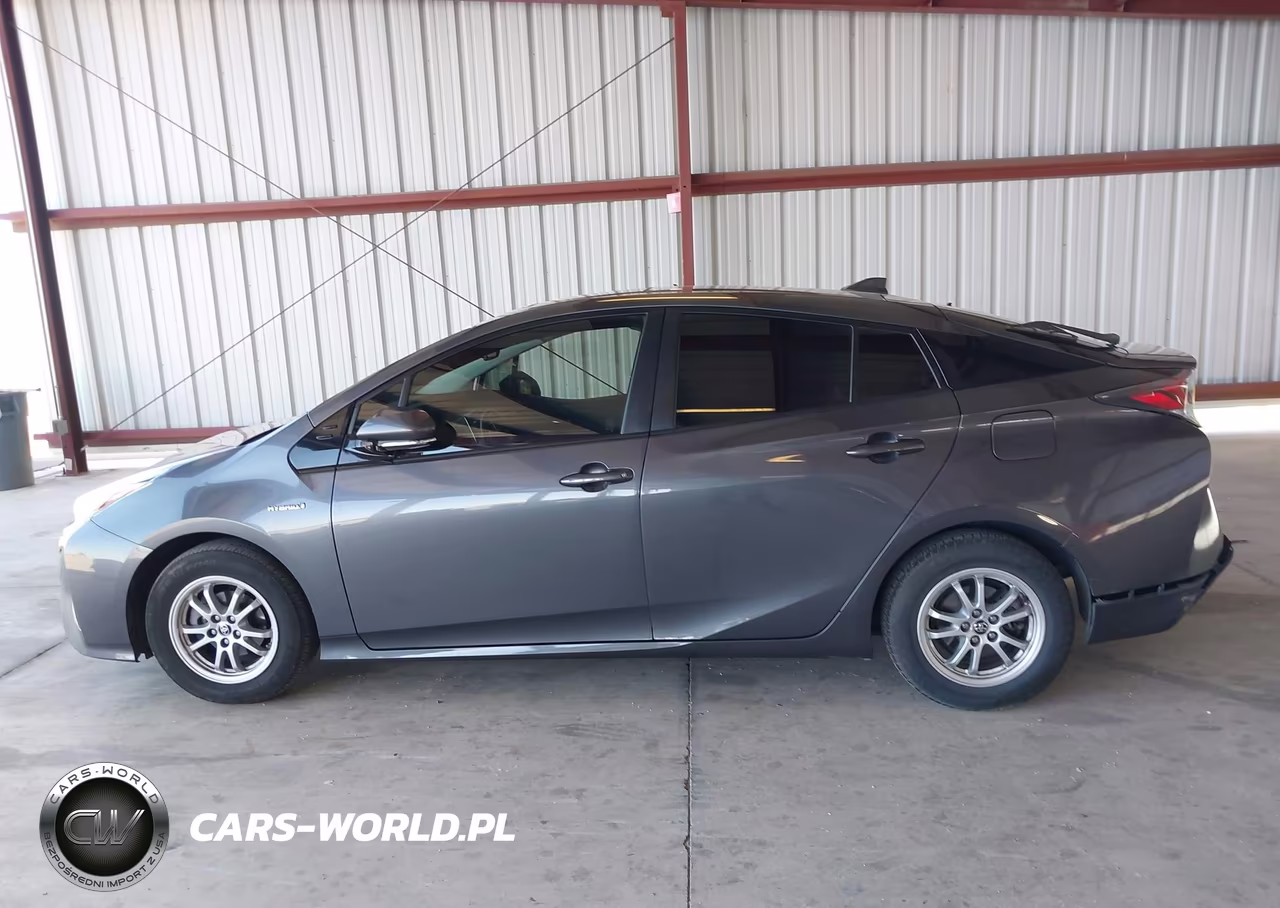 2016 Toyota Prius Three VIN:JTDKARFU4G3012925 - 14