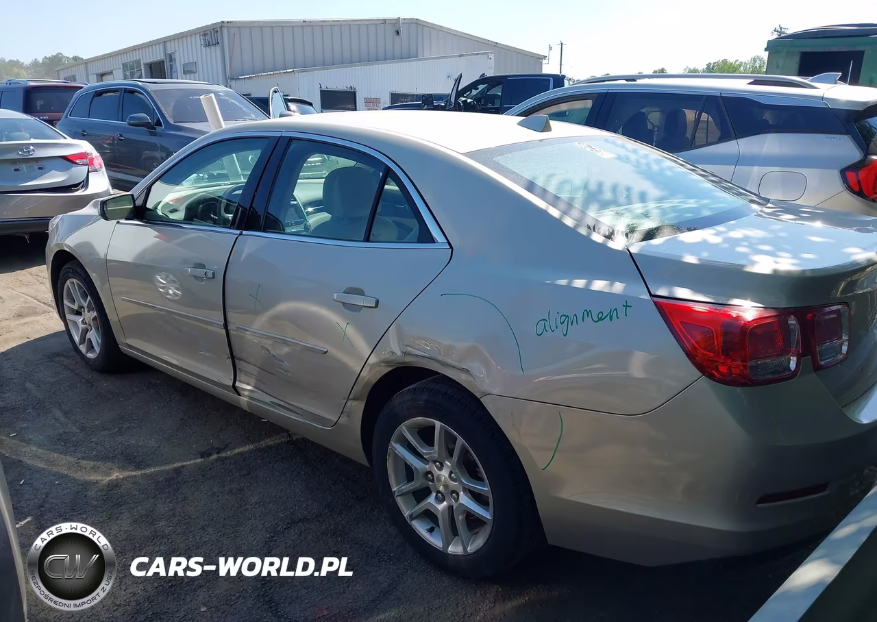 2014 Chevrolet Malibu 1Lt VIN:1G11C5SLXEF112401 - 3