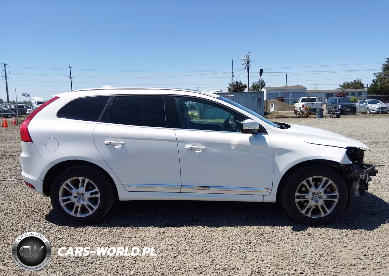 2016 Volvo Xc60 T5 Drive-E Platinum VIN:YV440MDM4G2921199 - 14