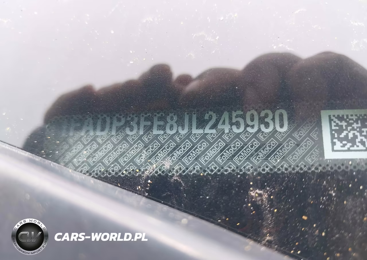 2018 Ford Focus Se VIN:1FADP3FE8JL245930 - 9