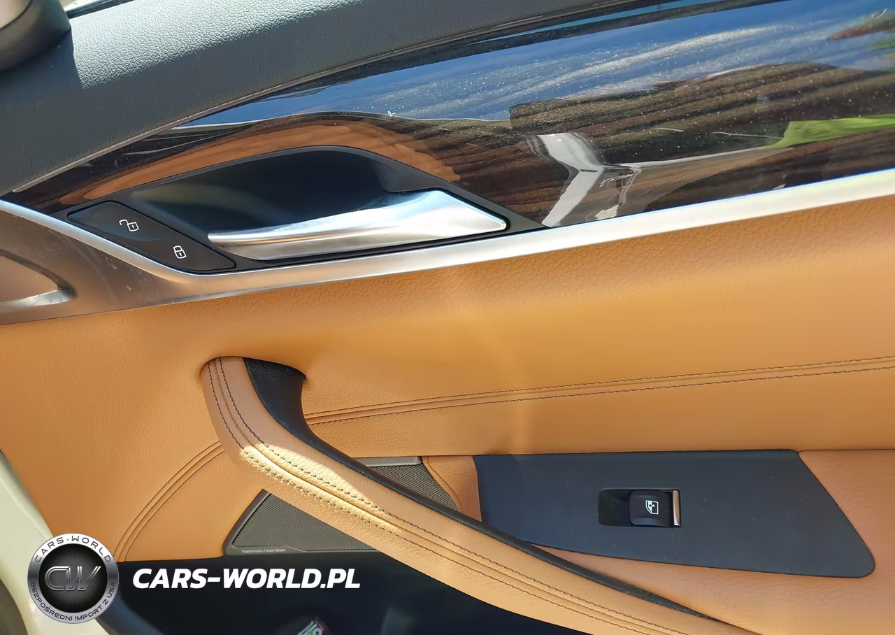 2019 BMW 540I xDrive VIN:WBAJE7C50KWW12900 - 5