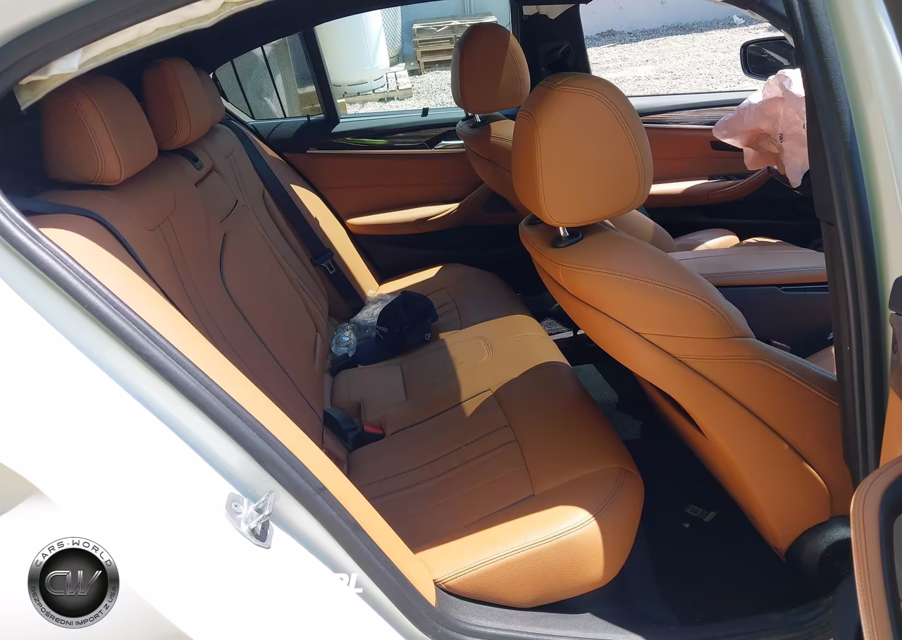 2019 BMW 540I xDrive VIN:WBAJE7C50KWW12900 - 8