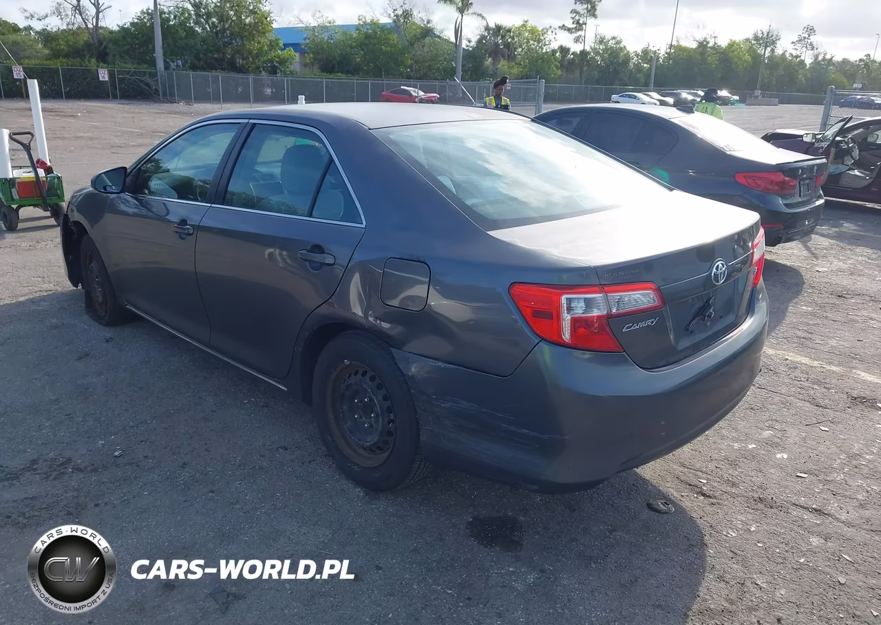 2012 Toyota Camry Le VIN:4T1BF1FK9CU173577 - 3