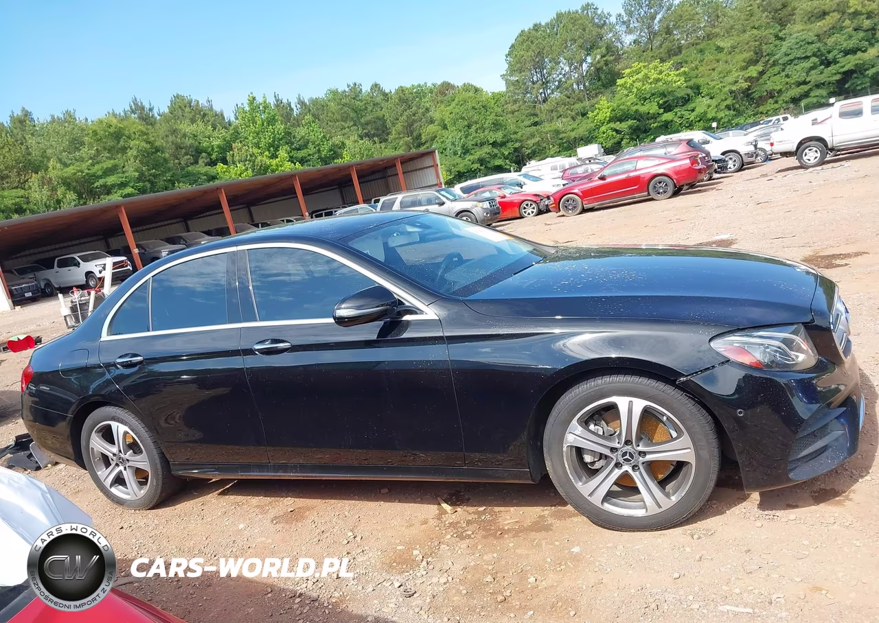 2018 Mercedes-Benz E 300 4Matic VIN:WDDZF4KB1JA296451 - 14