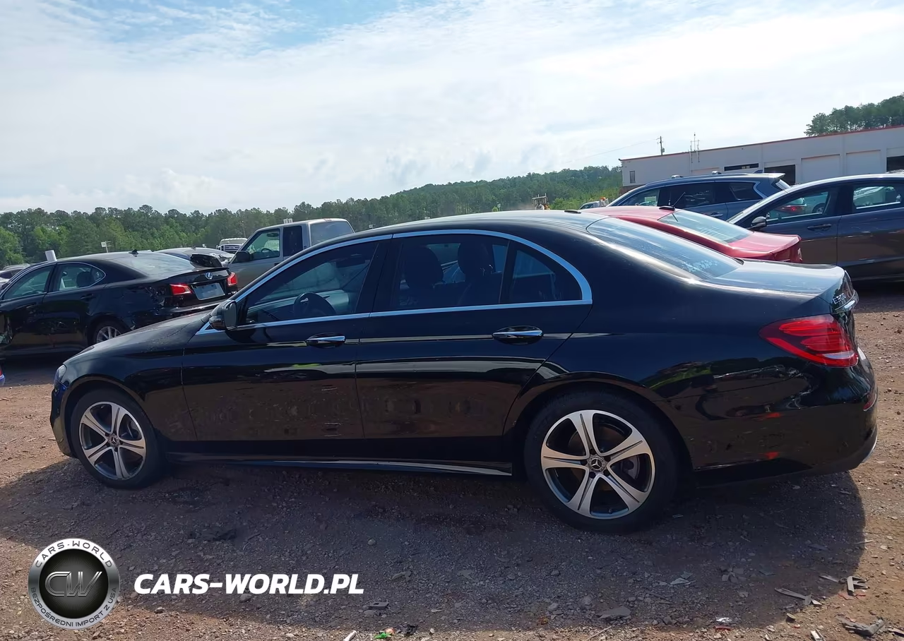 2018 Mercedes-Benz E 300 4Matic VIN:WDDZF4KB1JA296451 - 15