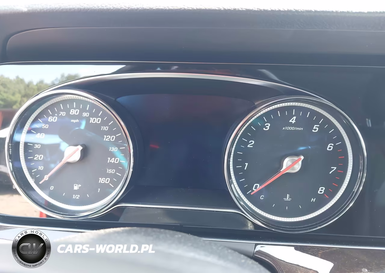 2018 Mercedes-Benz E 300 4Matic VIN:WDDZF4KB1JA296451 - 16