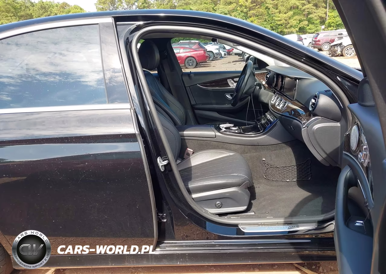 2018 Mercedes-Benz E 300 4Matic VIN:WDDZF4KB1JA296451 - 5