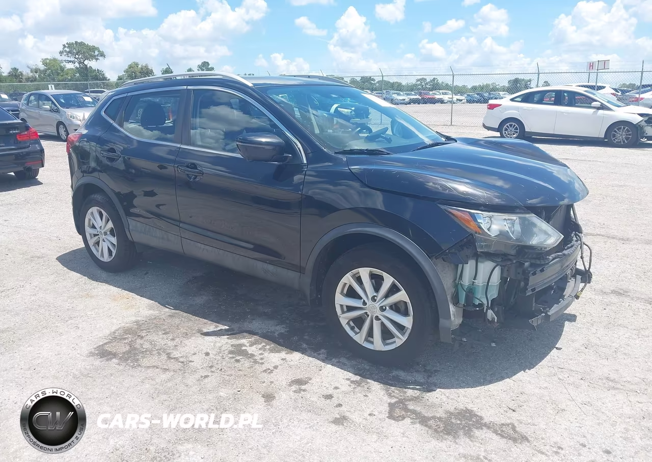 2017 Nissan Rogue Sport Sv – zdjęcie 1 z 16