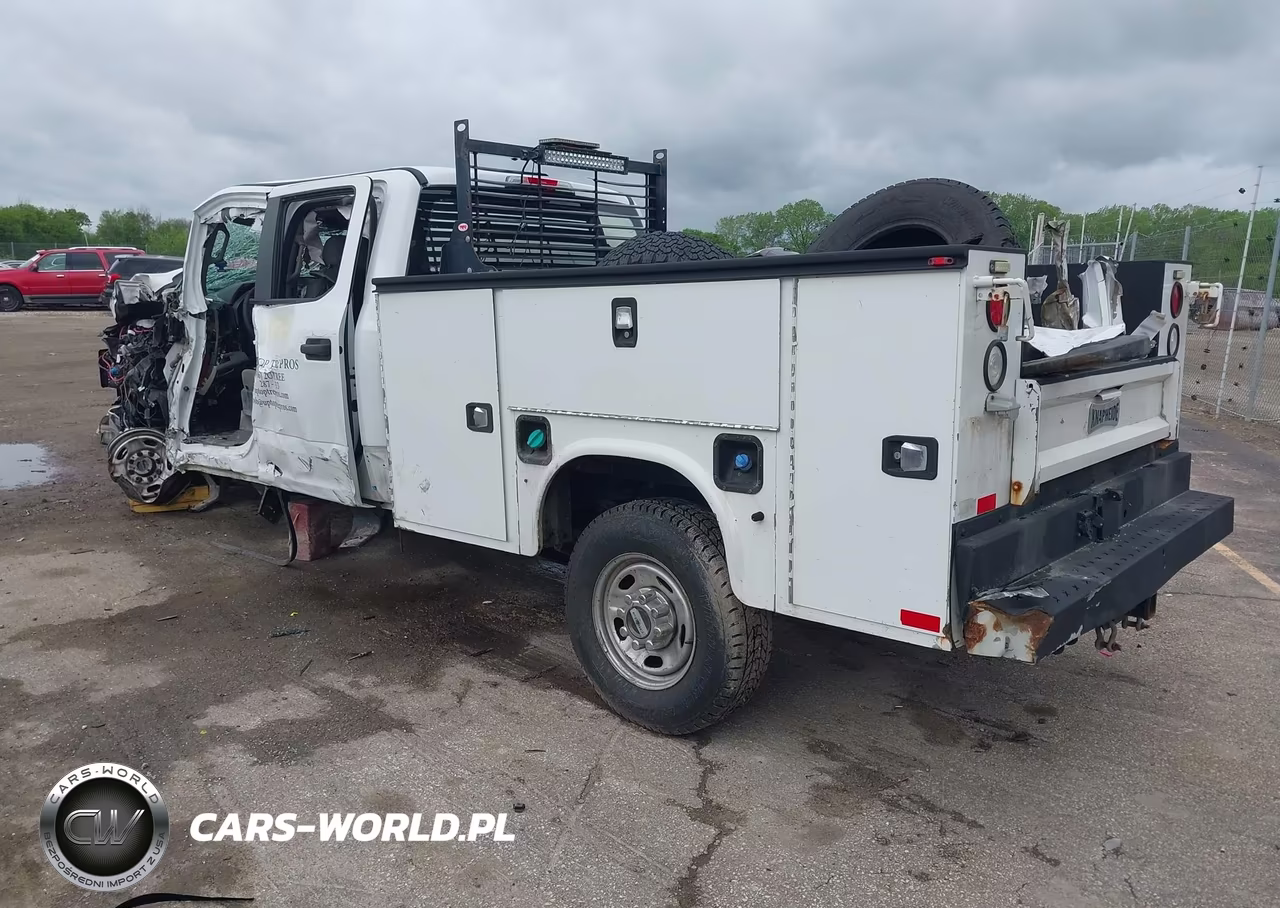 2018 Ford F-250 Xl VIN:1FT7W2BT0JEB27674 - 3