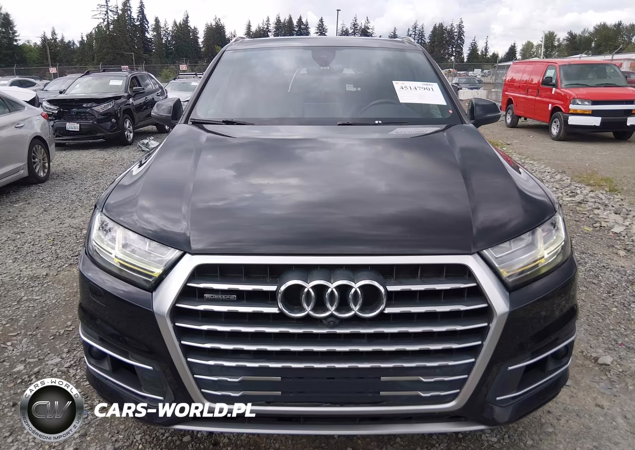 2018 Audi Q7 3.0T Premium VIN:WA1LAAF73JD009333 - 12