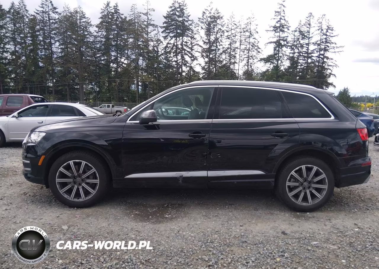 2018 Audi Q7 3.0T Premium VIN:WA1LAAF73JD009333 - 14