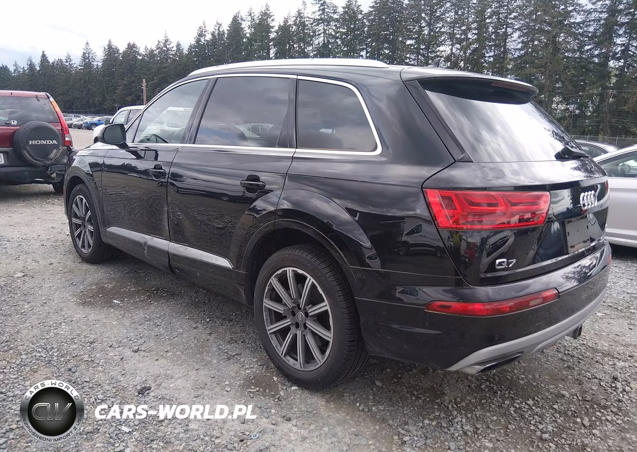 2018 Audi Q7 3.0T Premium VIN:WA1LAAF73JD009333 - 3