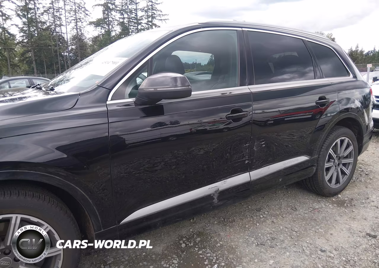 2018 Audi Q7 3.0T Premium VIN:WA1LAAF73JD009333 - 6