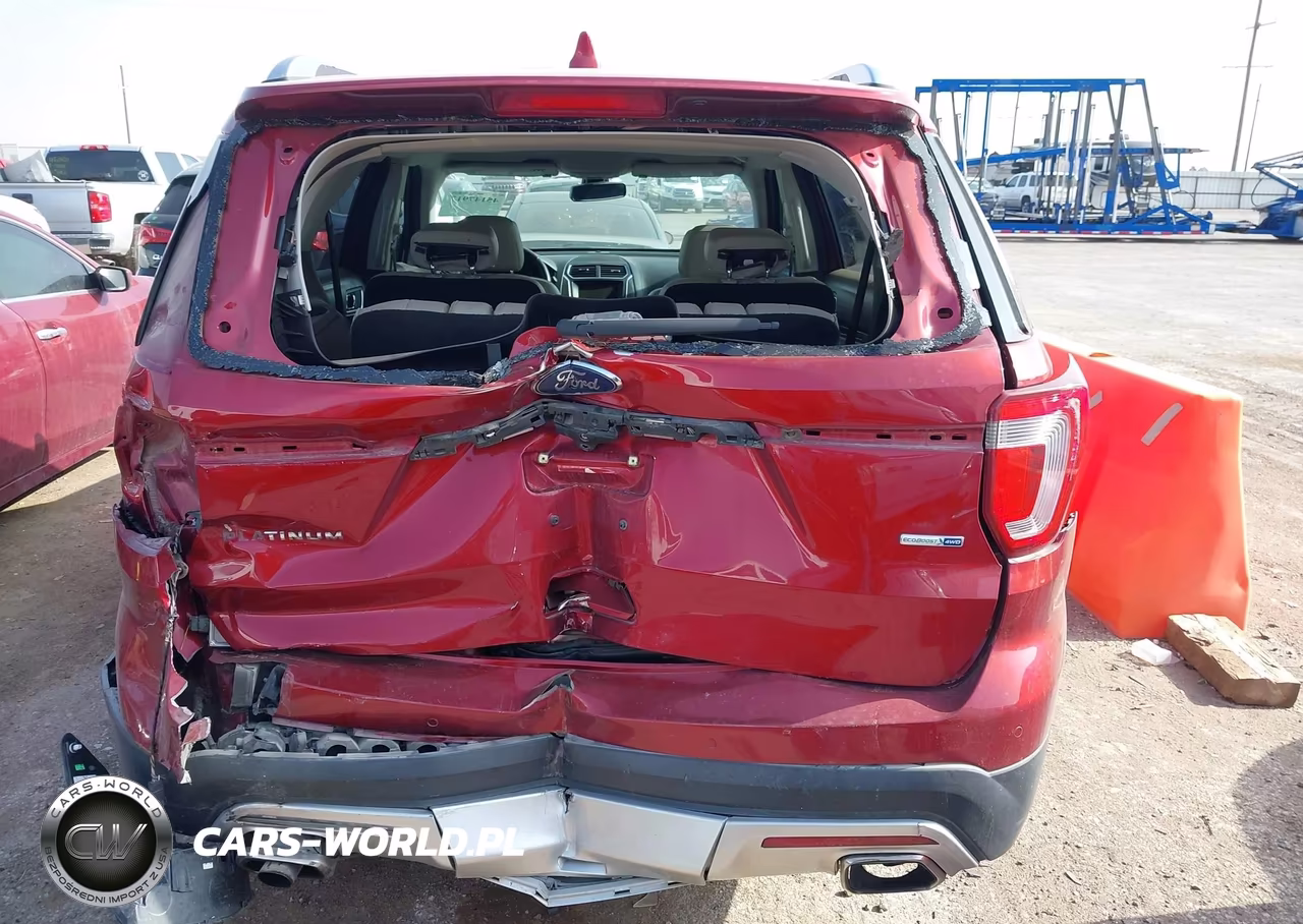 2017 Ford Explorer Platinum VIN:1FM5K8HT5HGD66371 - 6