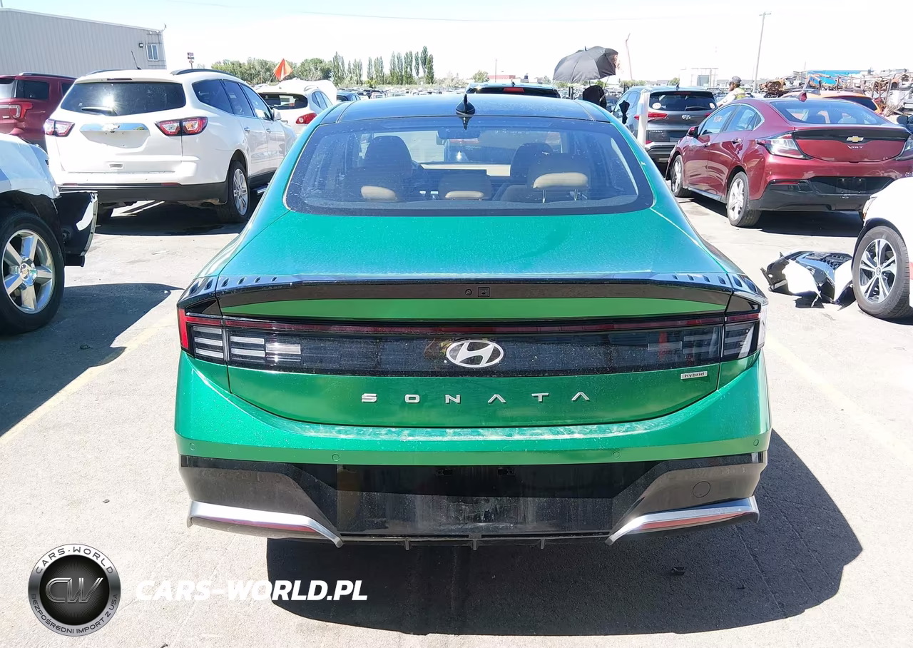 2026 Hyundai Sonata Hybrid Limited VIN:KMHL54JJ9TA135310 - 16