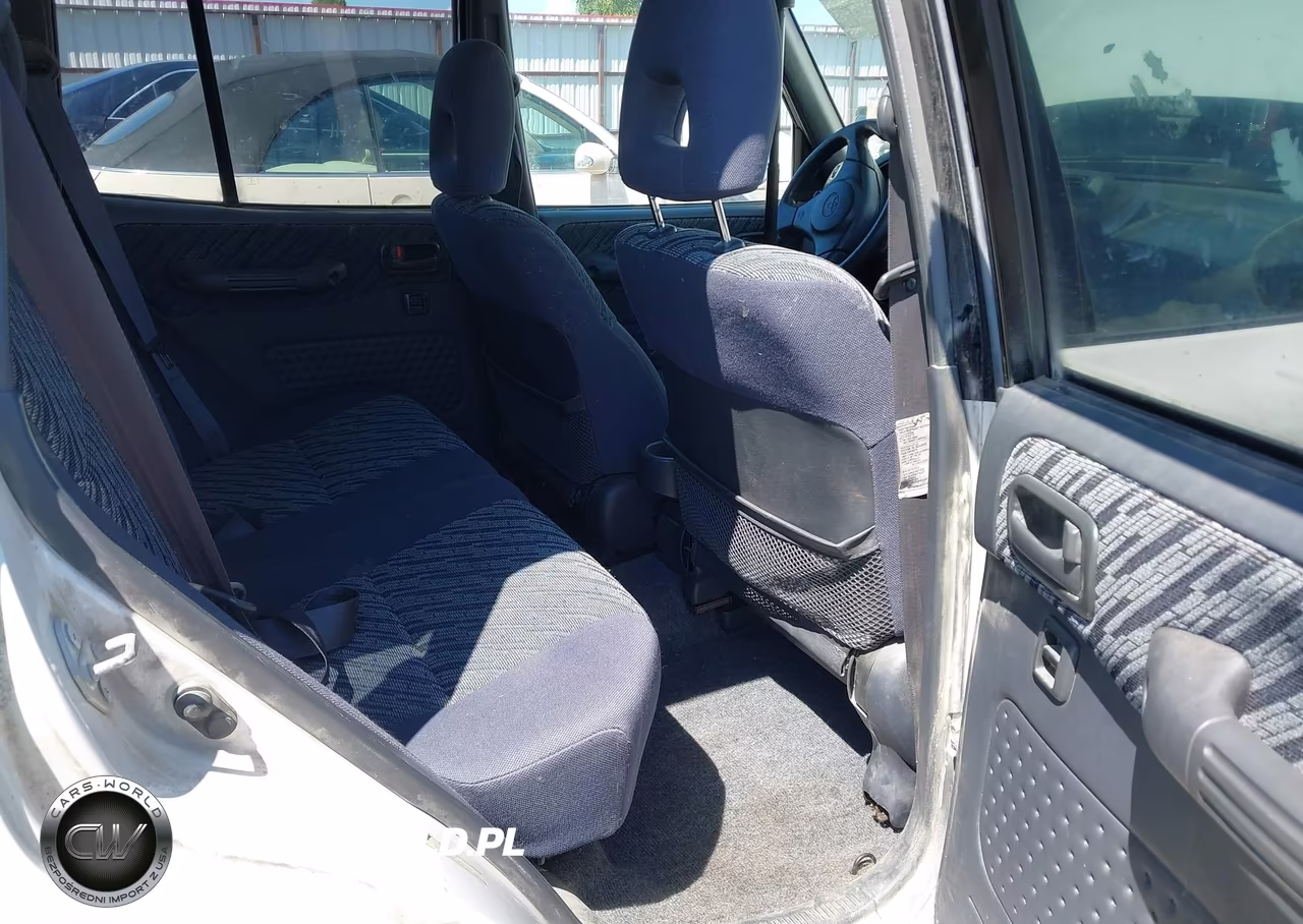 2000 Toyota Rav4 VIN:JT3GP10V4Y7071690 - 8
